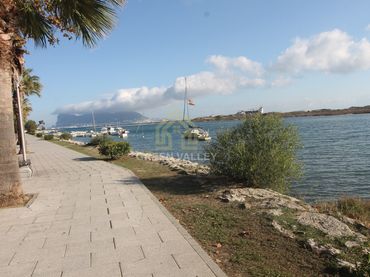 Casa en venta en Los Barrios