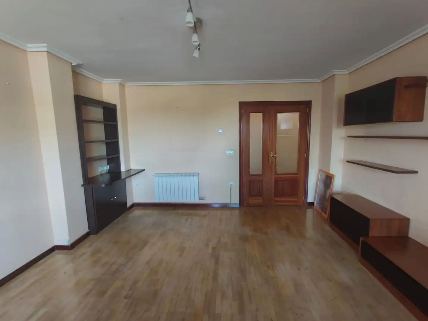 Living room of Flat for sale in Cistérniga  with Heating, Parquet flooring and Terrace