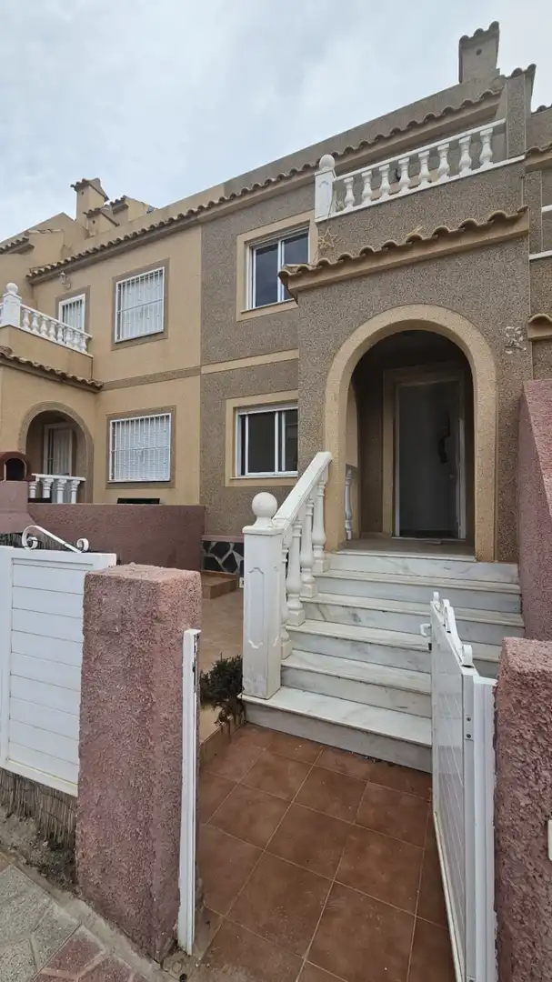Dúplex con terraza en venta en Gran Alacant, imagen 4