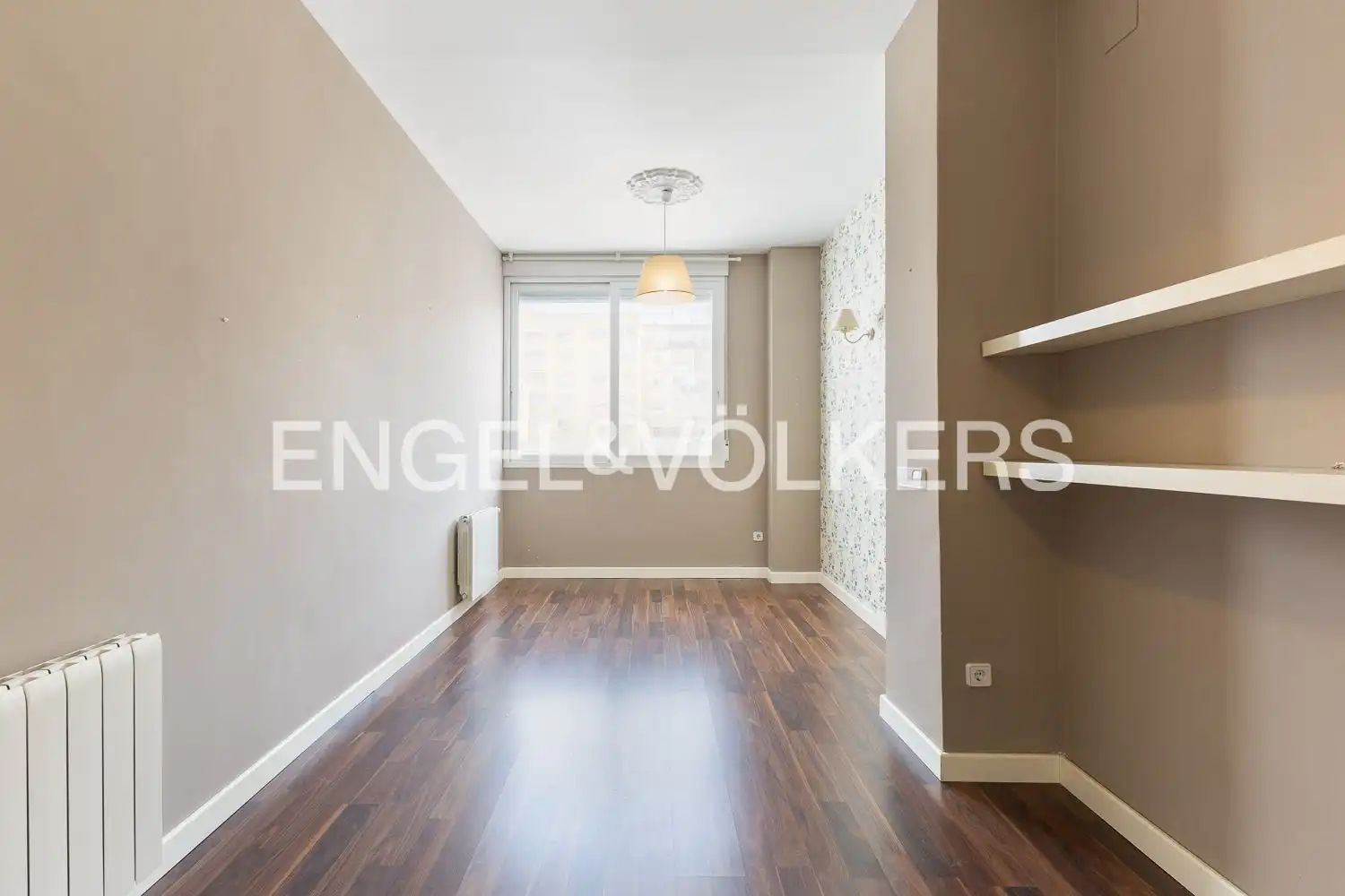 Dining room of Flat for rent in Valencia  with Air Conditioner, Heating and Parquet flooring