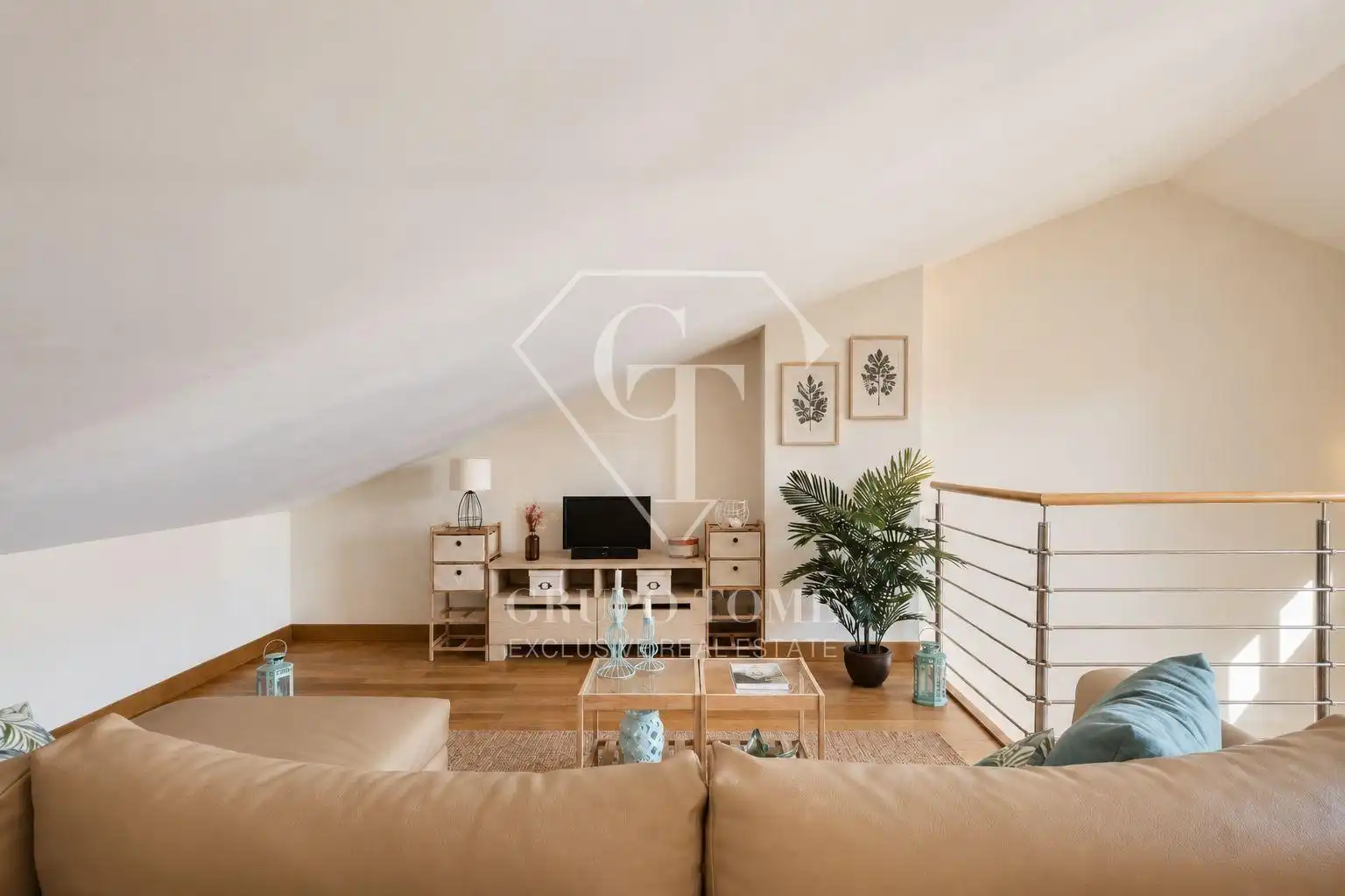 Sala de estar de Casa adosada en venta en Orio con Calefacción, Terraza y Trastero