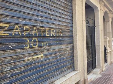 Local comercial en venta en Guardamar Playa