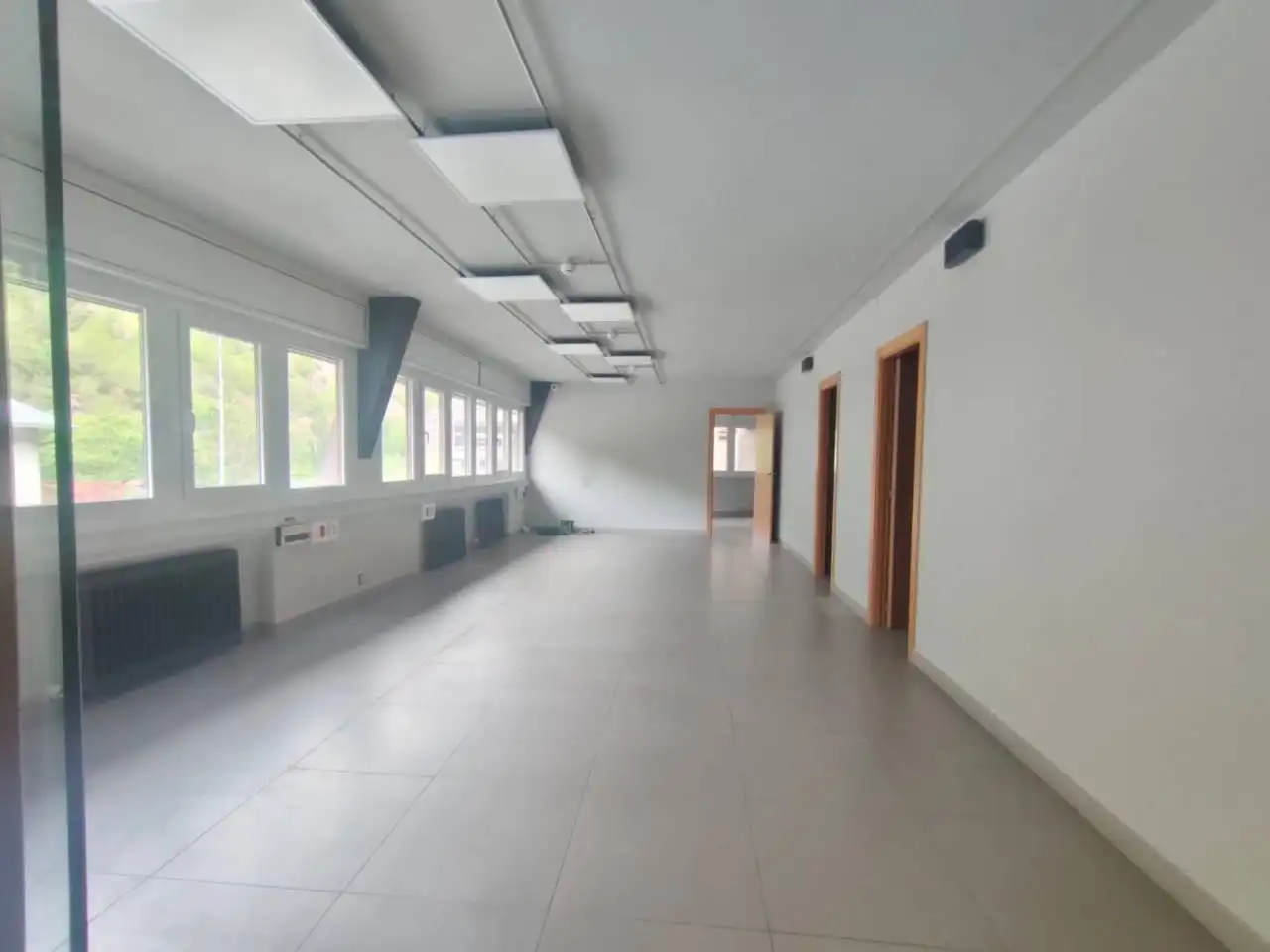Local comercial en venta en Les Escaldes, imagen 4