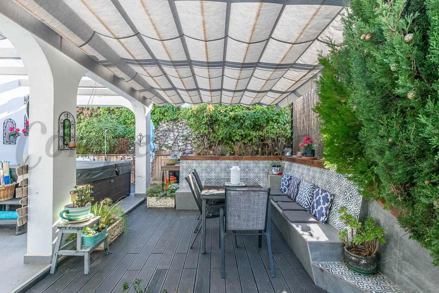 Terrassa de Casa o xalet en venda en Cómpeta amb Aire condicionat, Jardí privat i Moblat