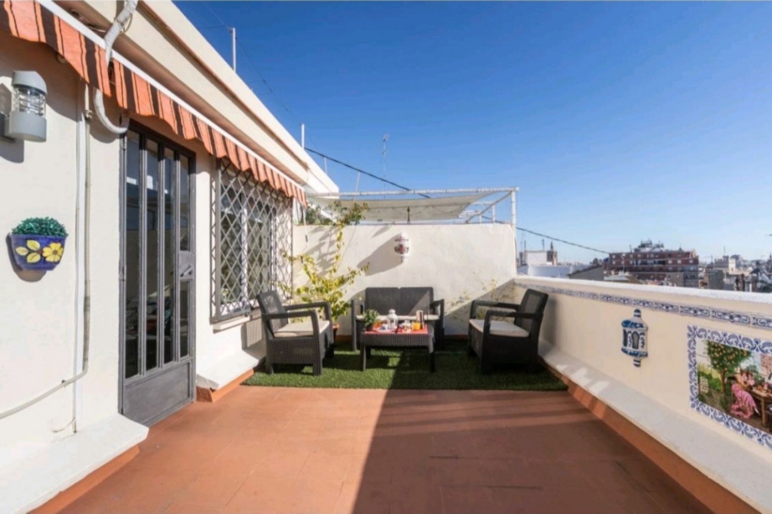 Terrace of Attic to rent in  Valencia Capital  with Terrace and Furnished