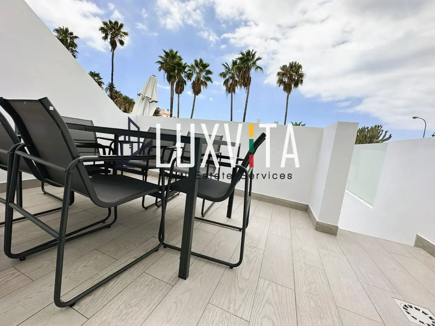Terrasse von Wohnungen zum Verkauf in Adeje mit Klimaanlage, Terrasse und Möbliert