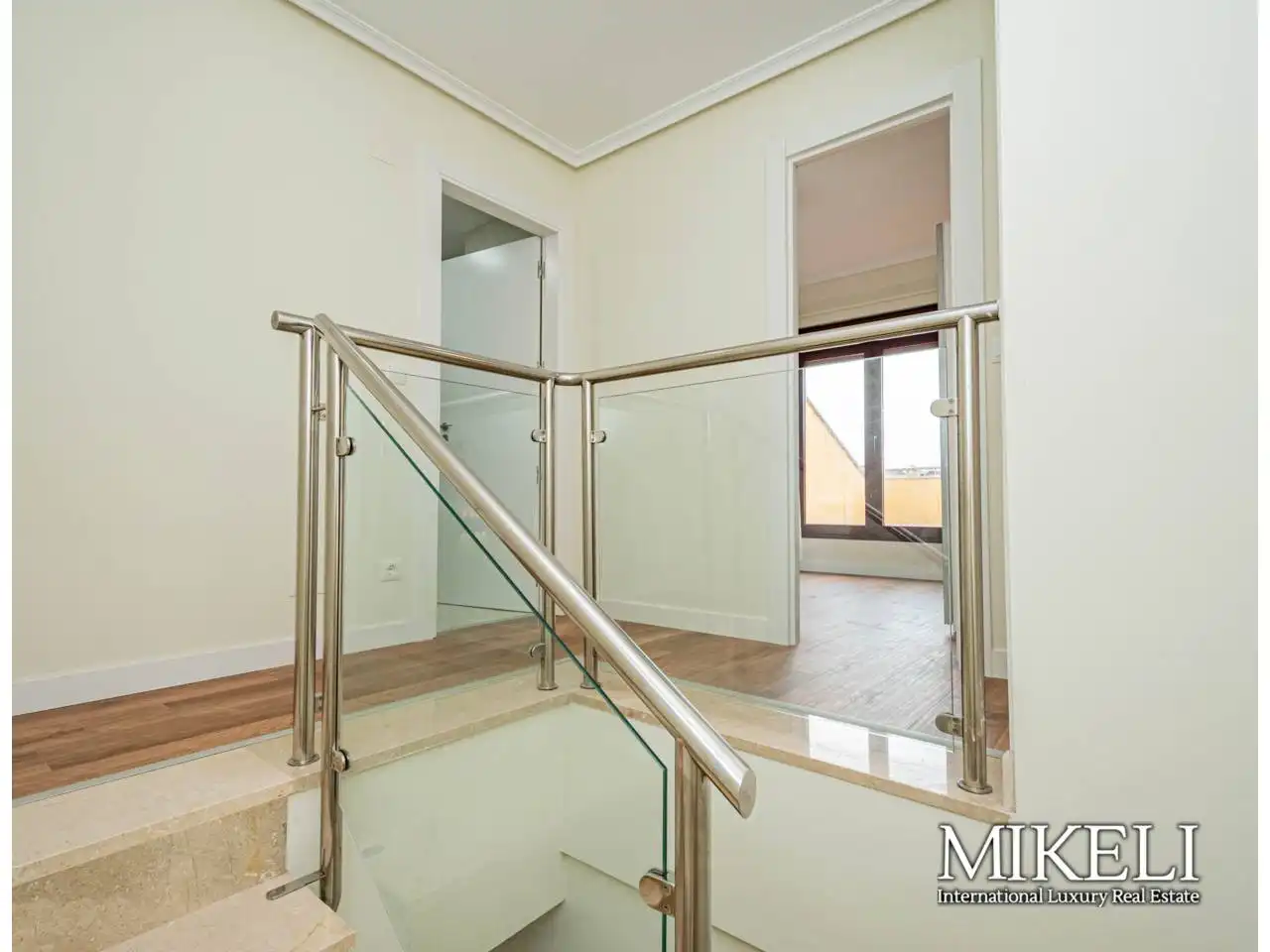 Dúplex en venta en Santander con Calefacción, Terraza y Trastero