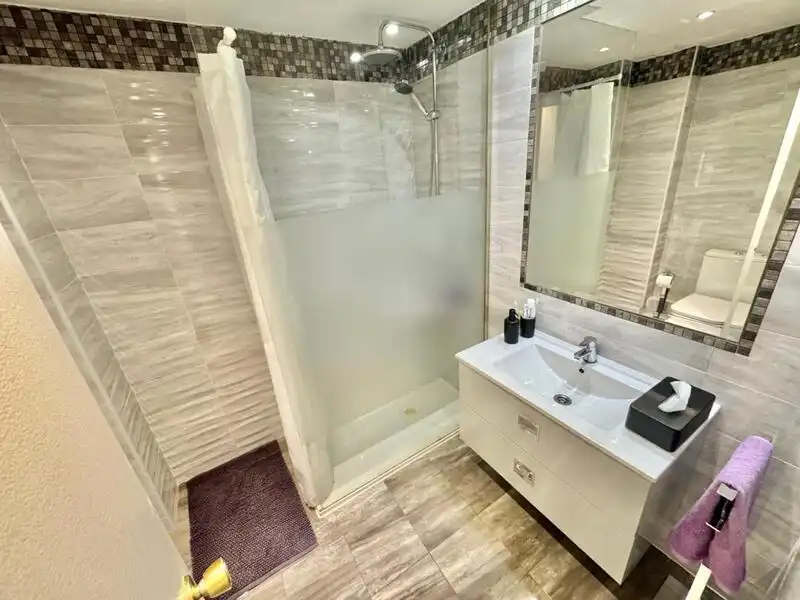 Bathroom of Flat for sale in Torrejón de Ardoz  with Heating, Terrace and Storage room