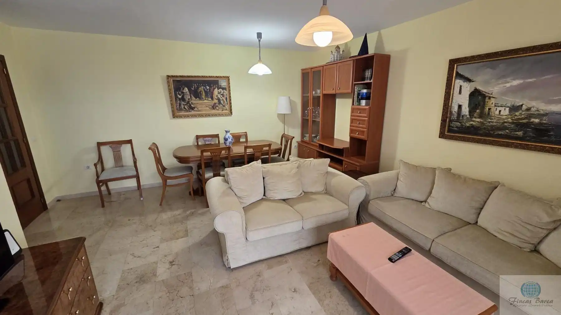 Living room of Flat for sale in Fuengirola  with Air Conditioner, Terrace and Community pool