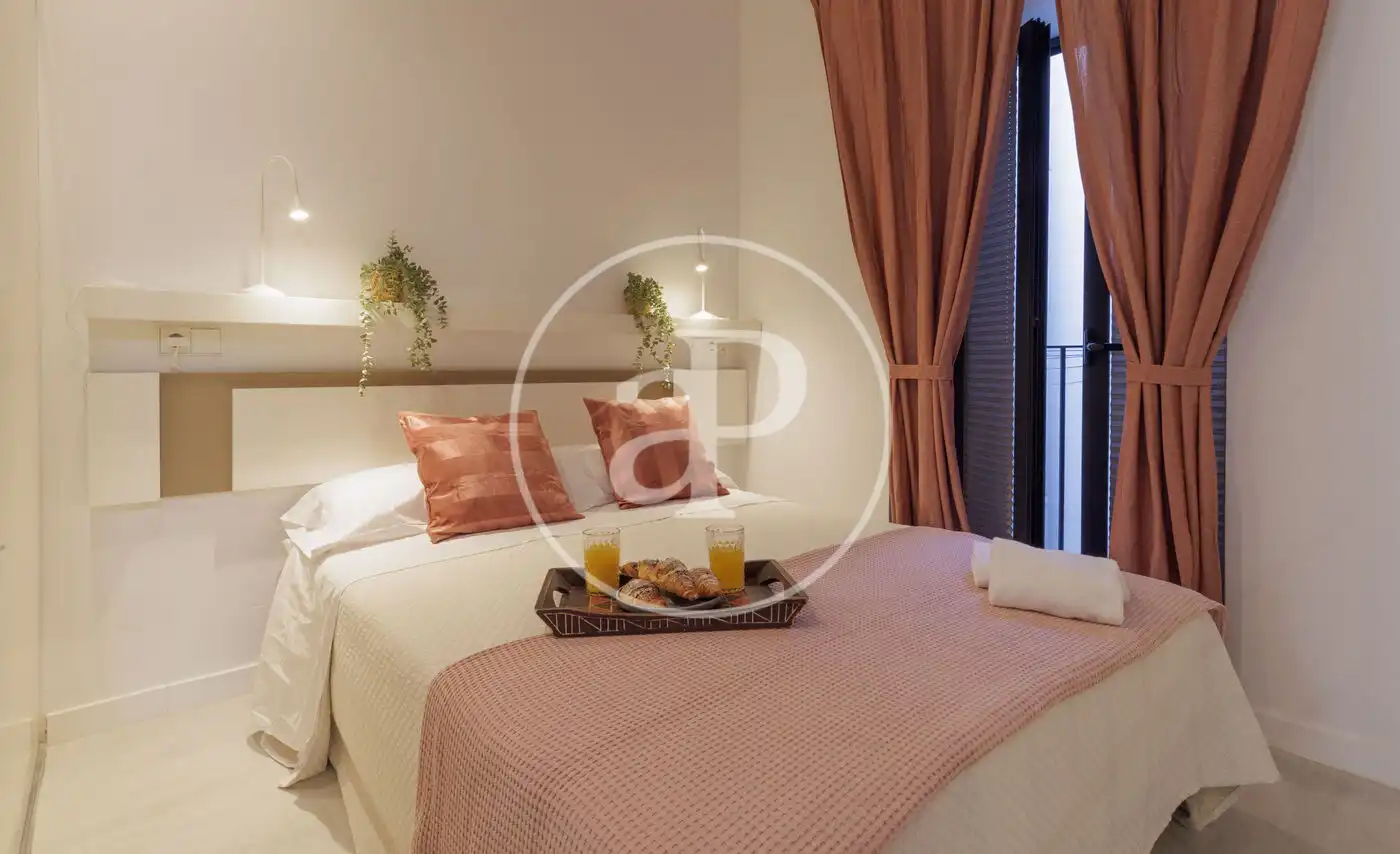 Habitación de Piso de alquiler en Valencia con Aire acondicionado, Calefacción y Amueblado