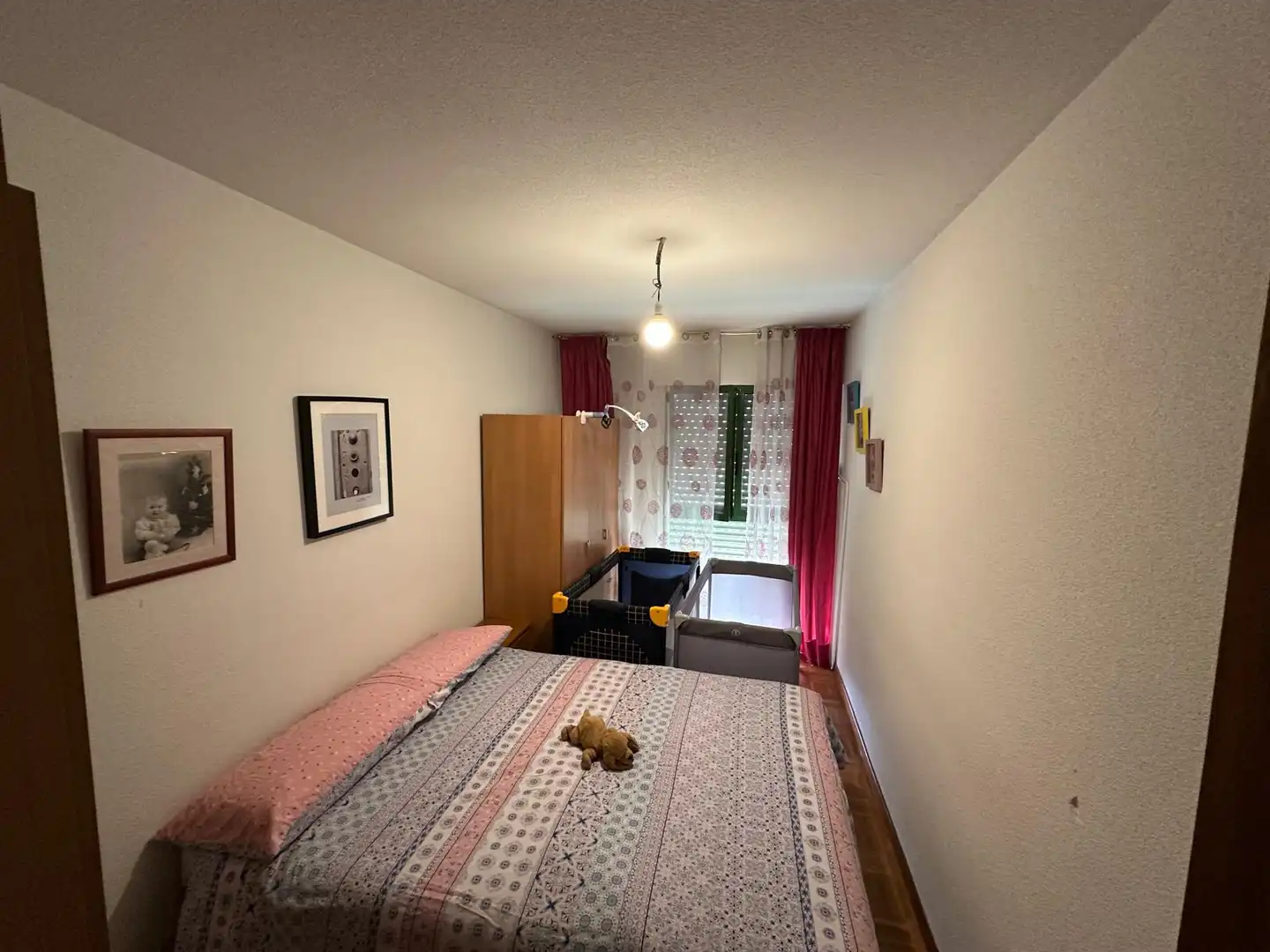 Dormitori de Casa adosada en venda en Villagonzalo Pedernales amb Calefacció, Jardí privat i Terrassa