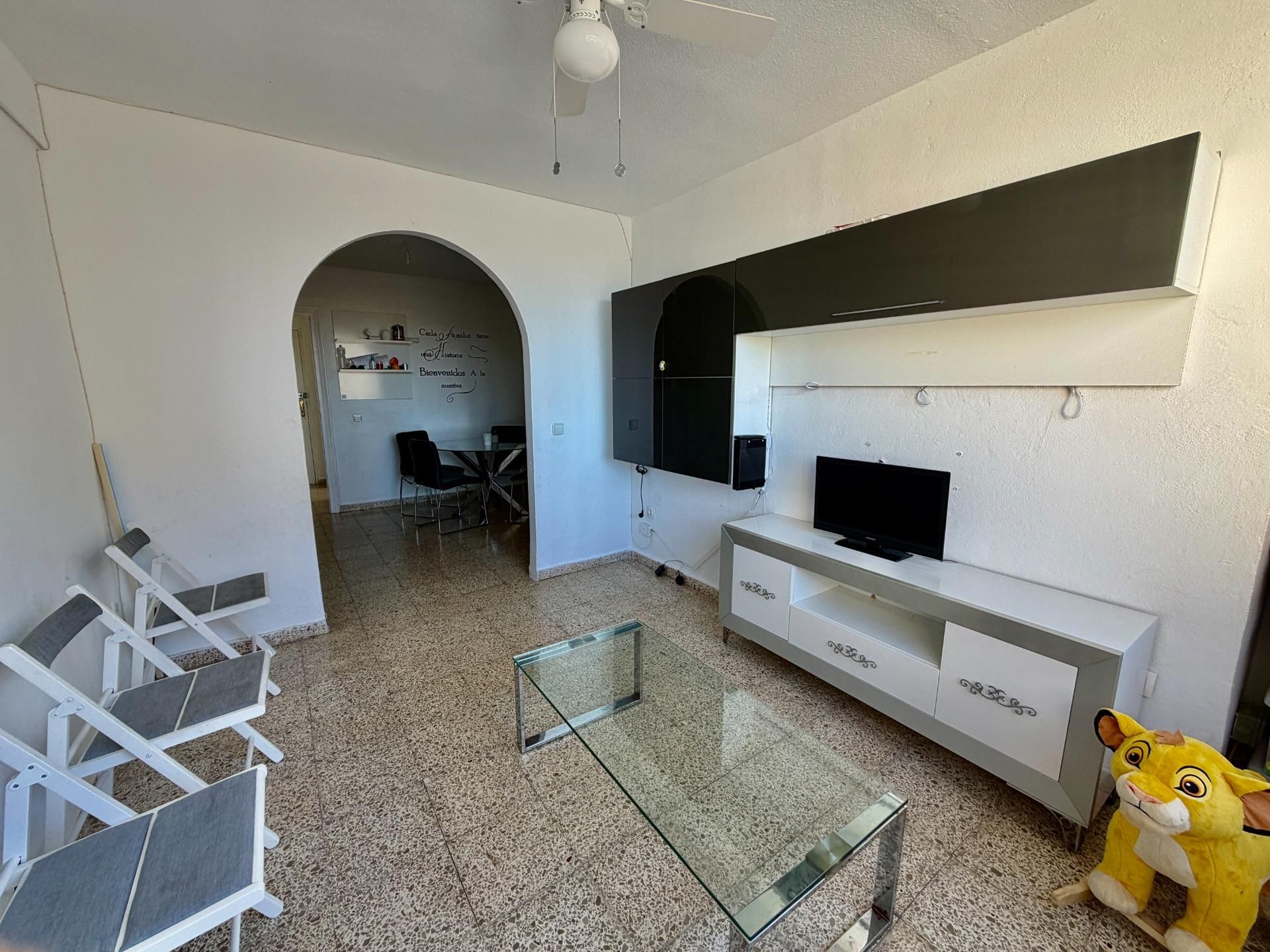 Sala d'estar de Pis en venda en Estepona amb Aire condicionat