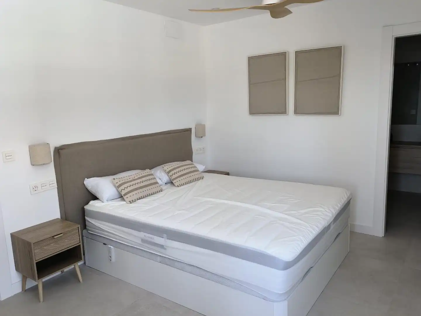 Bedroom of Flat for rent in Marbella  with Air Conditioner, Heating and Terrace