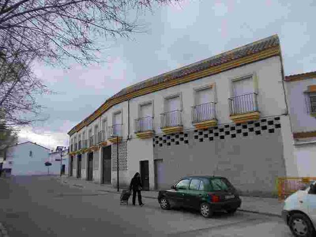 Local comercial en Venta en Av Cabalgata de los Reyes Magos en Villanueva del Ariscal