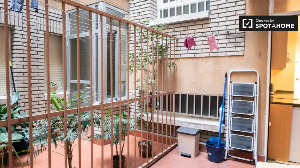 Terraza de Piso de alquiler en Alcalá de Henares con Aire acondicionado, Calefacción y Amueblado