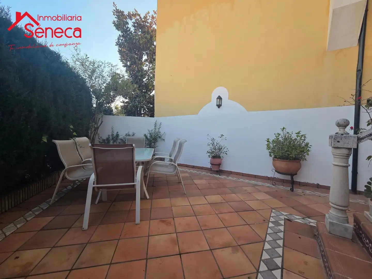 Jardín de Casa adosada en venta en Córdoba con Aire acondicionado, Calefacción y Terraza