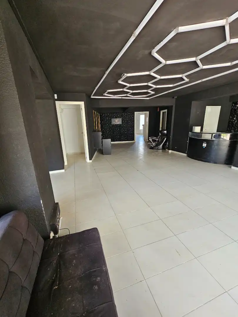 Local comercial en venta en Carrer de Girona 5, imagen 7