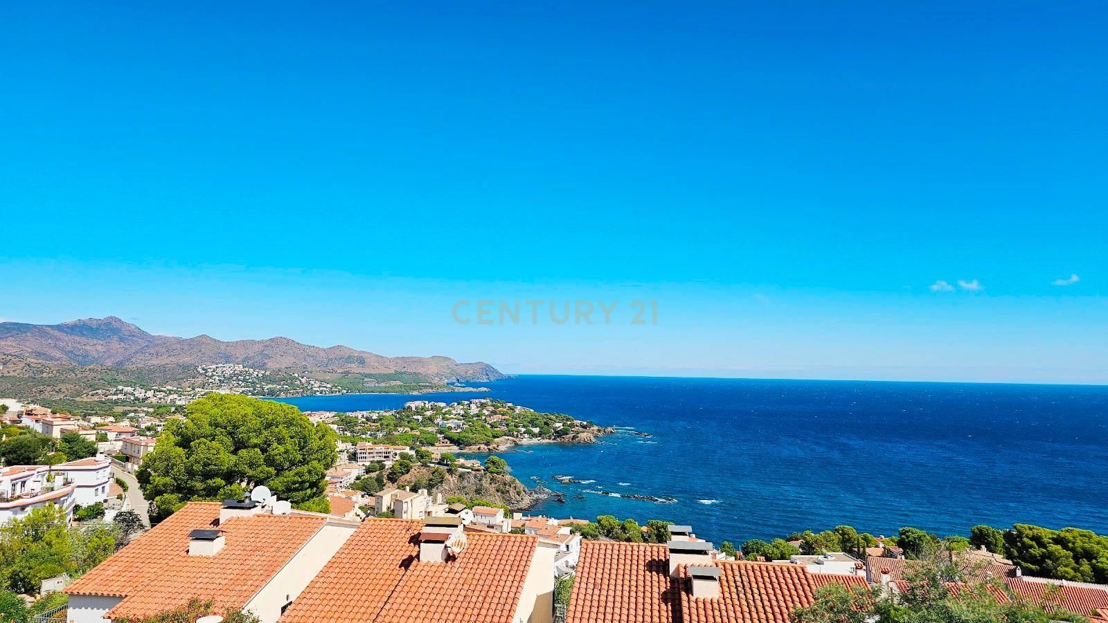 Exterior view of Flat for sale in Llançà  with Swimming Pool