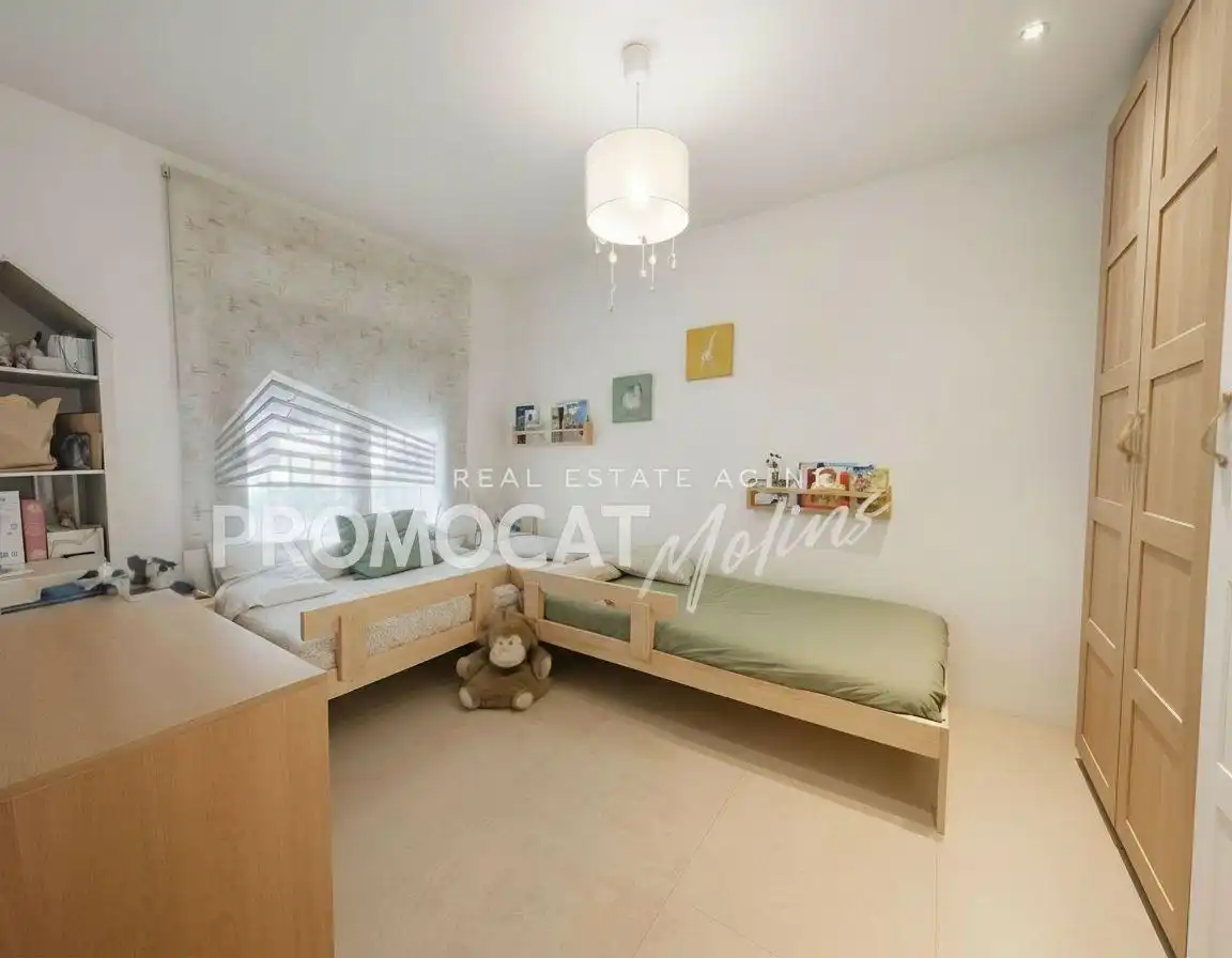 Bedroom of Houses for sale in Molins de Rei  with Air Conditioner, Private garden and Terrace