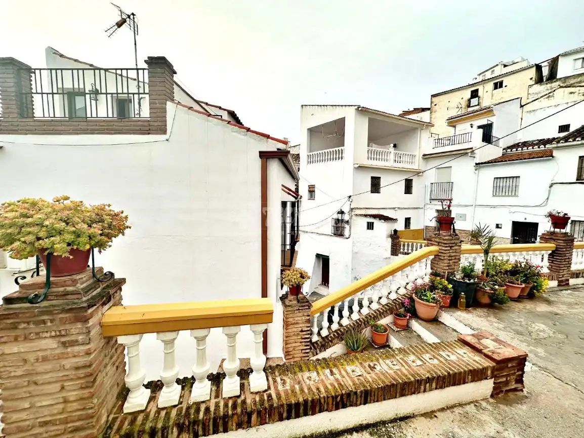 Vista exterior de Casa adosada en venta en Almogía con Aire acondicionado