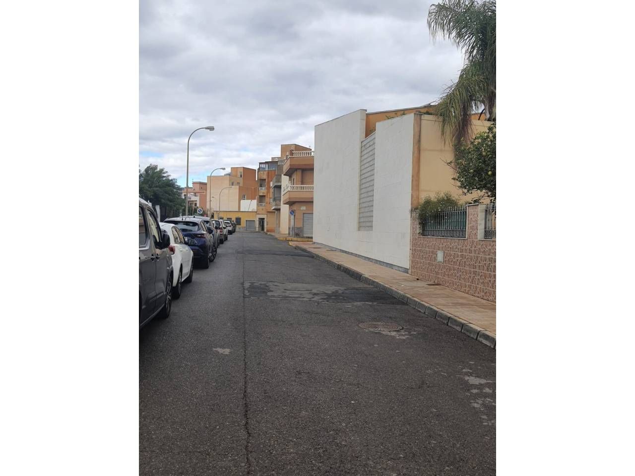 Vista exterior de Local en venda en El Ejido amb Aire condicionat