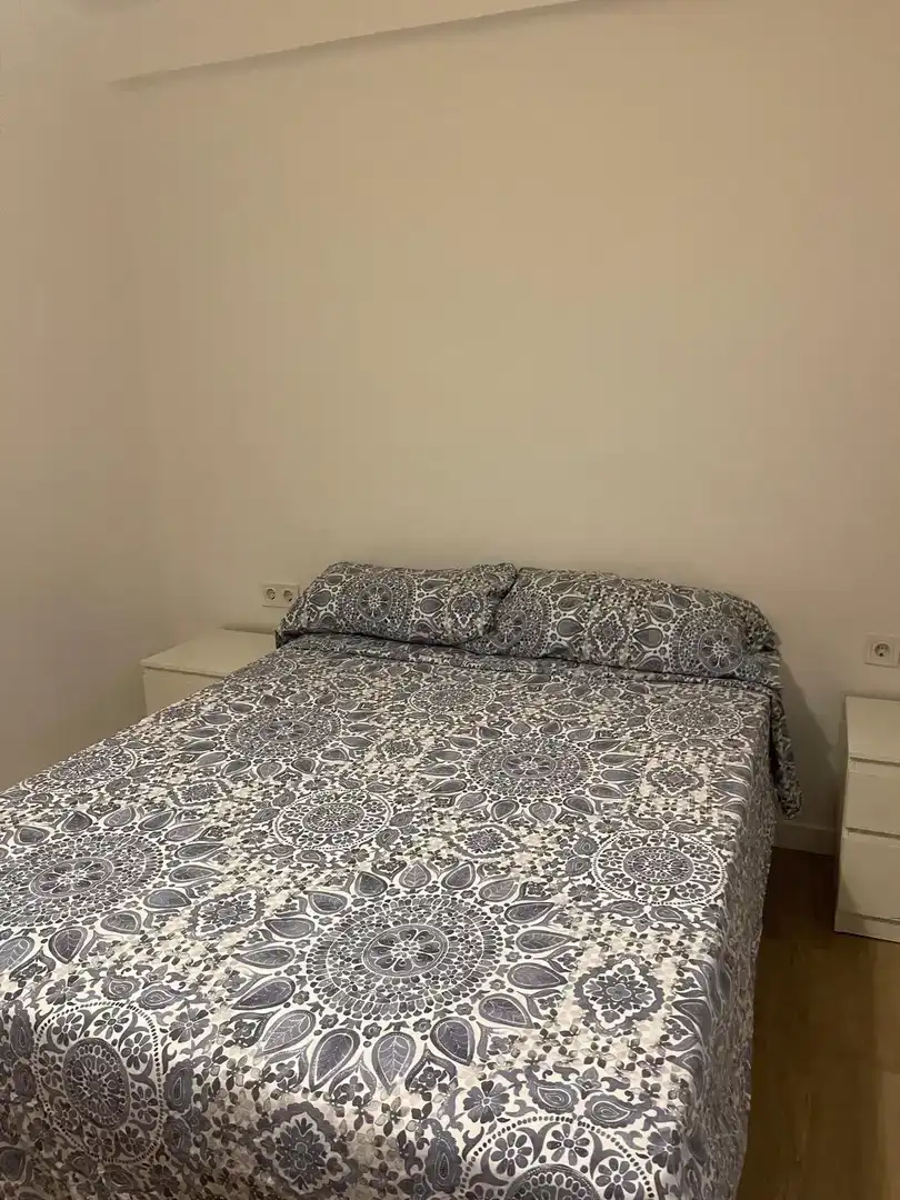 Bedroom of Flat for rent in Carretera de Cádiz