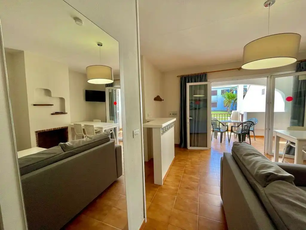 Sala d'estar de Apartament en venda en Alaior amb Aire condicionat, Calefacció i Terrassa