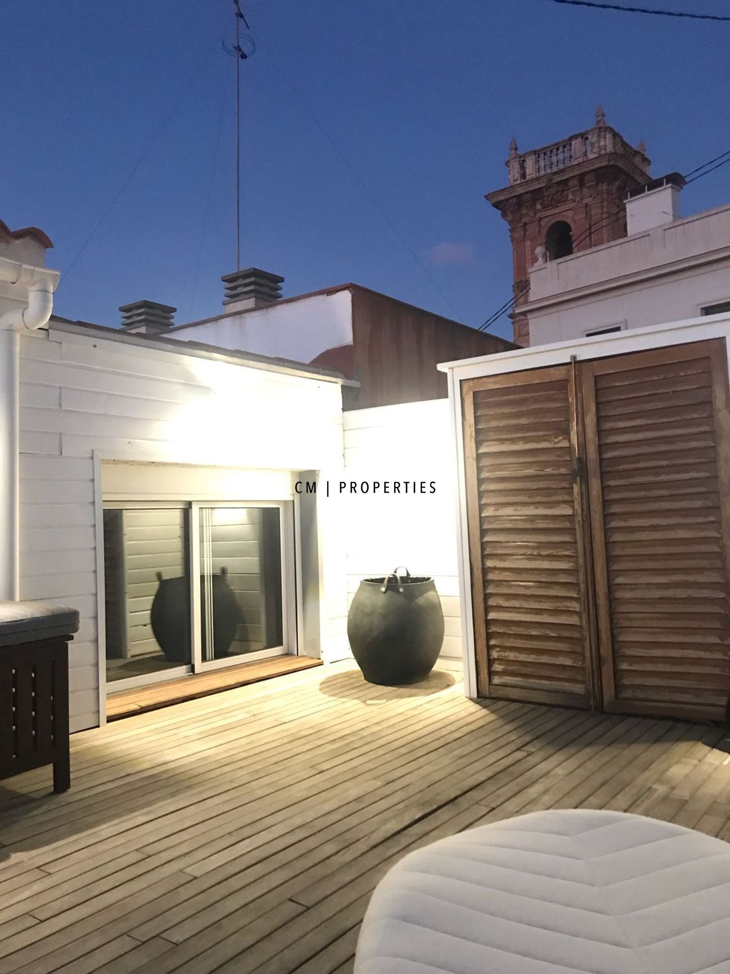 Terrassa de Àtic de lloguer en  Valencia Capital amb Aire condicionat, Terrassa i Moblat