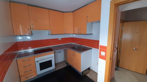 Foto 4 de Piso en venta en Calle de Los Cacereños, 40, Villaverde Alto,  Madrid Capital