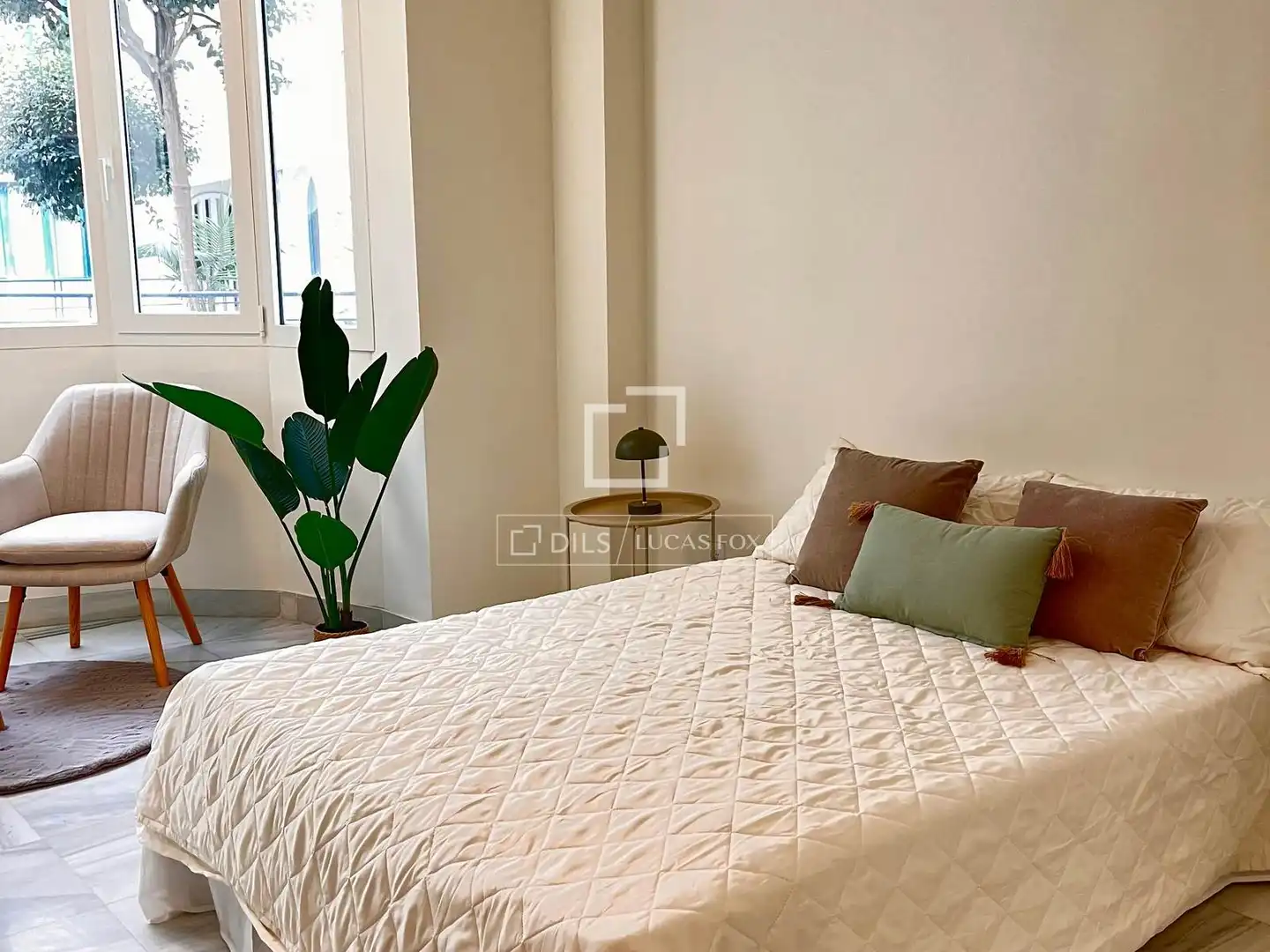 Bedroom of Flat for sale in Marbella  with Air Conditioner, Private garden and Storage room