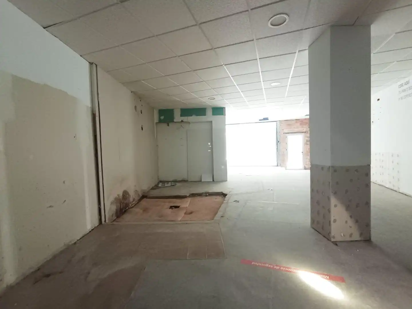 Local comercial de lloguer a Centro