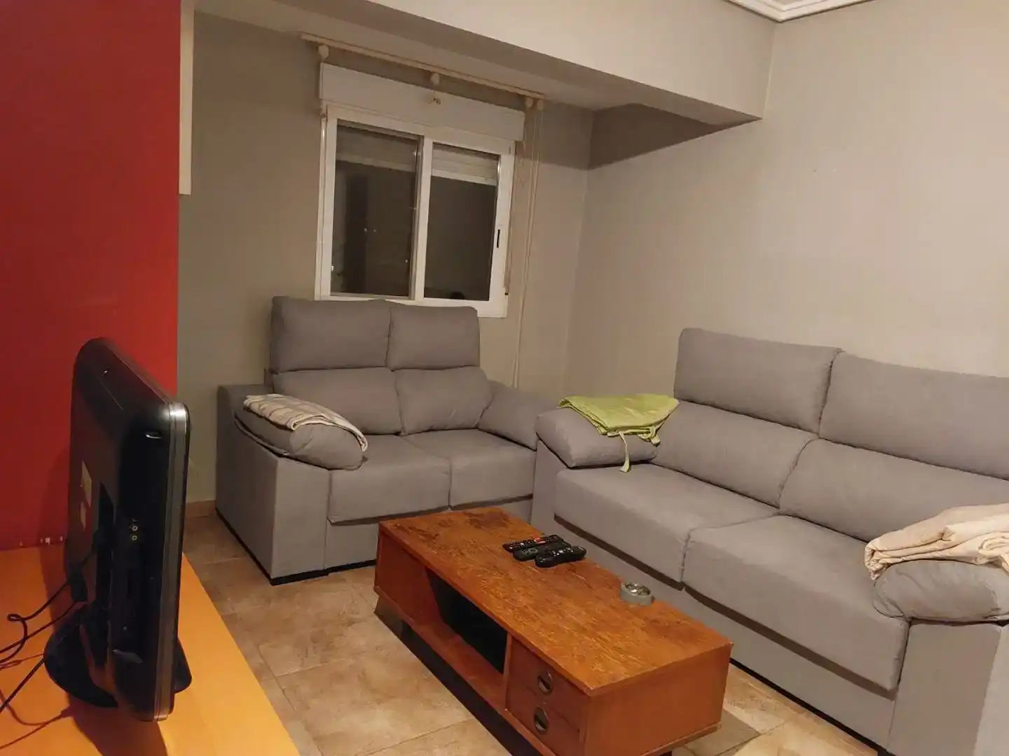 Living room of Flat for rent in  Valencia Capital  with Air Conditioner and Balcony