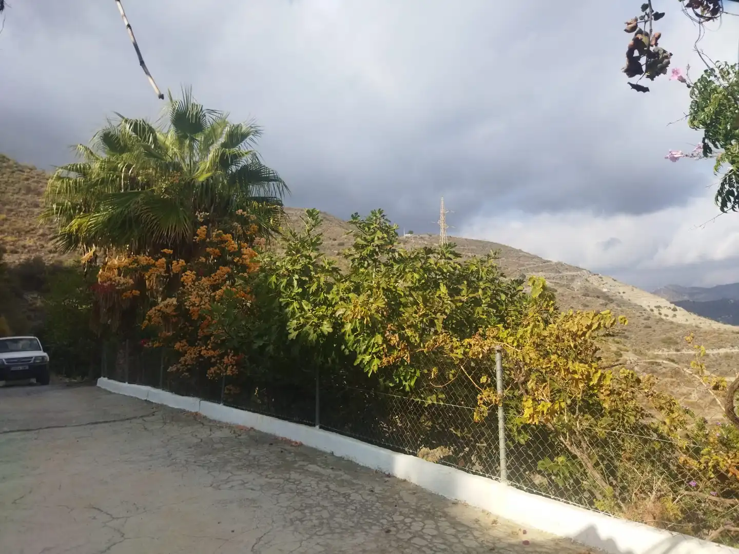 Vista exterior de Finca rústica en venda en Almuñécar amb Jardí privat, Terrassa i Piscina