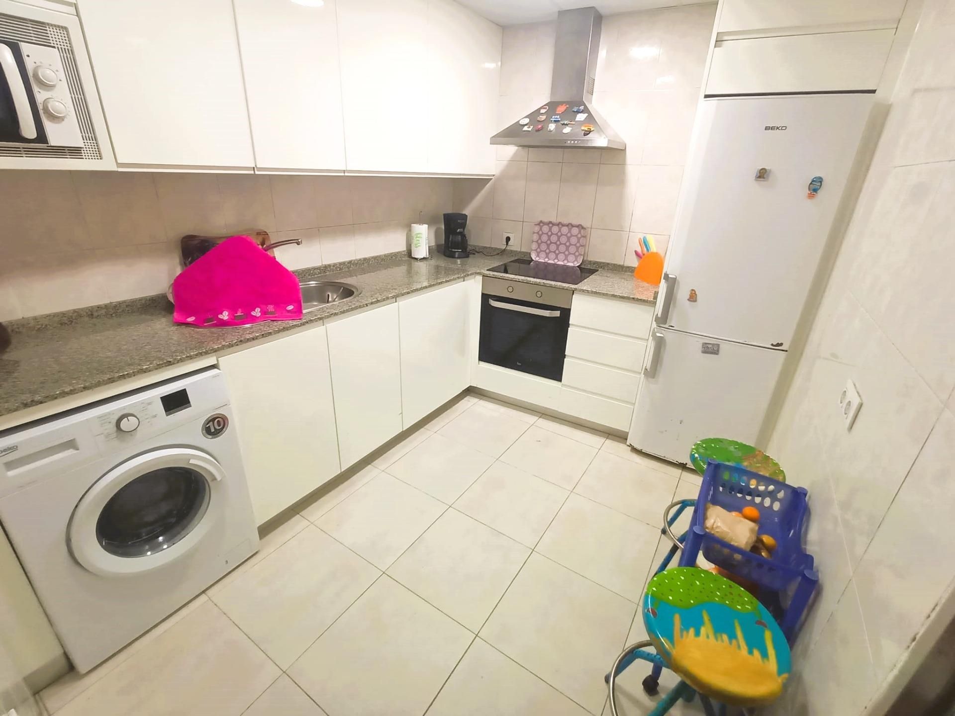 Cuina de Casa o xalet en venda en Cáceres Capital amb Terrassa