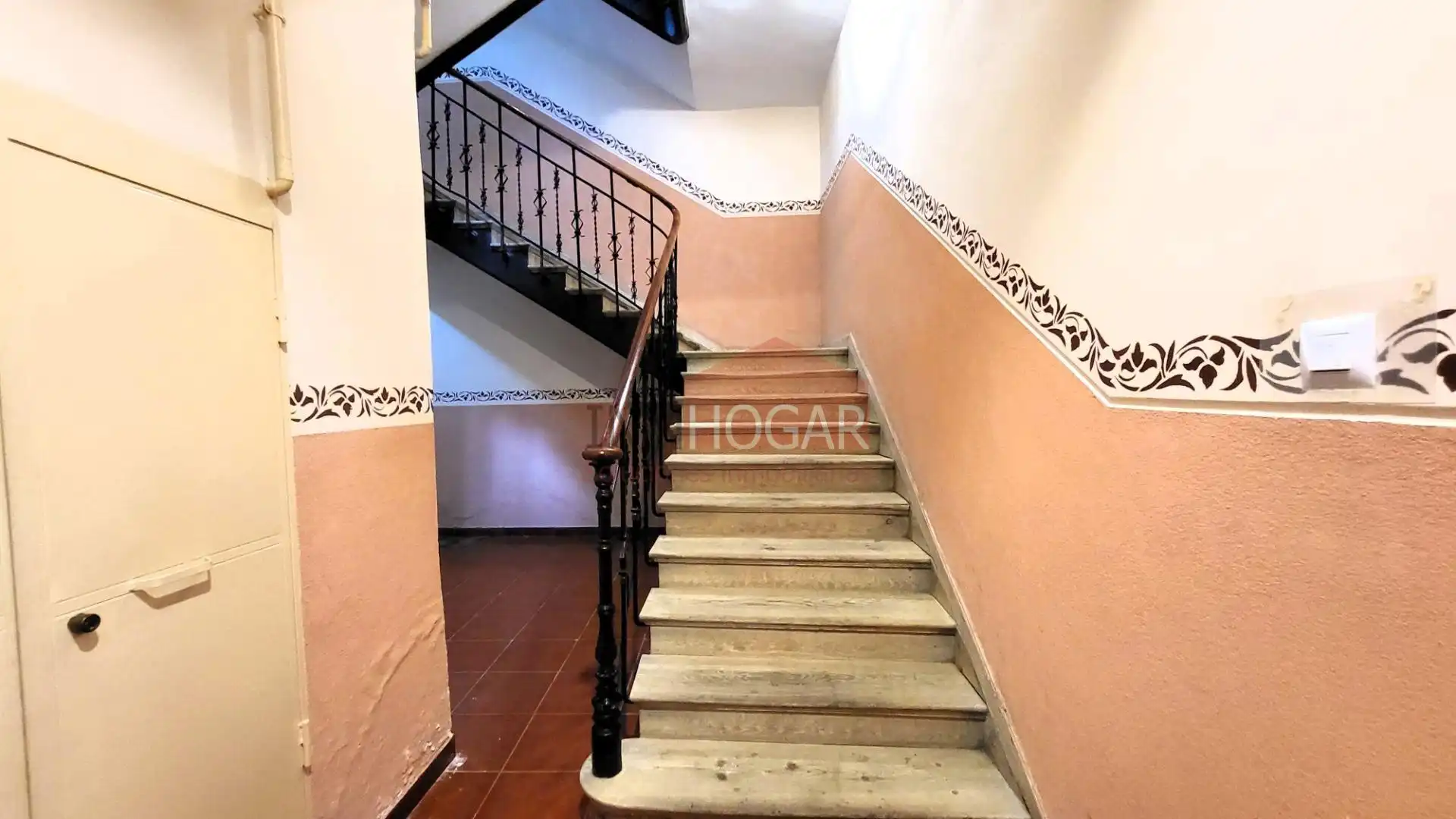 Piso en venta en Ávila con Calefacción, Trastero y Balcón