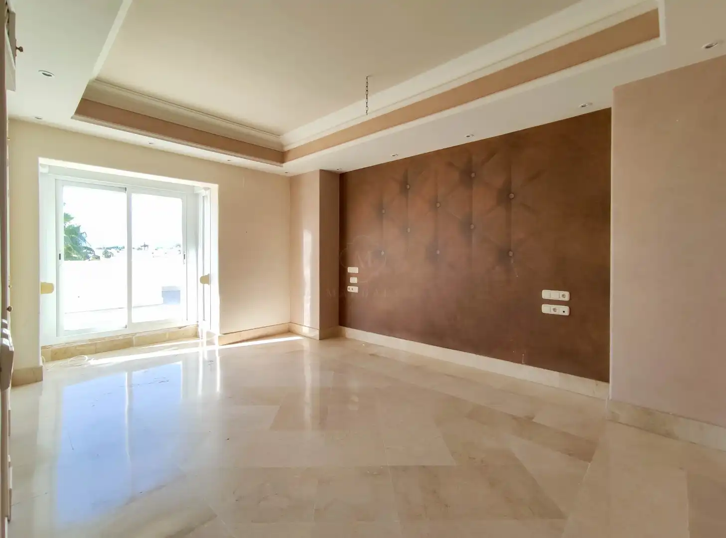 Attic for sale in Marbella  with Air Conditioner, Terrace and Swimming Pool