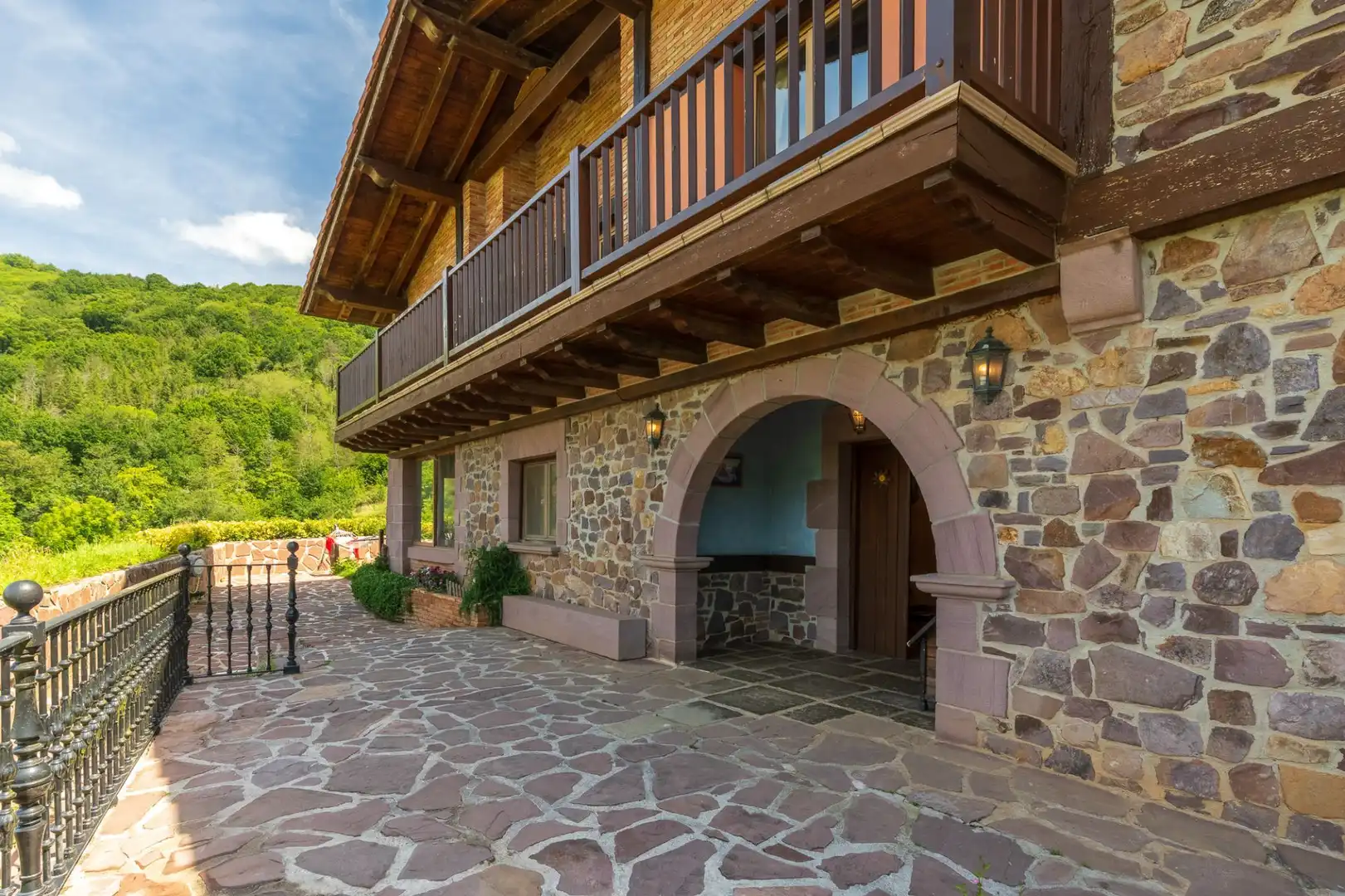 Terraza de Casa o chalet en venta en Elduain con Calefacción, Trastero y Amueblado
