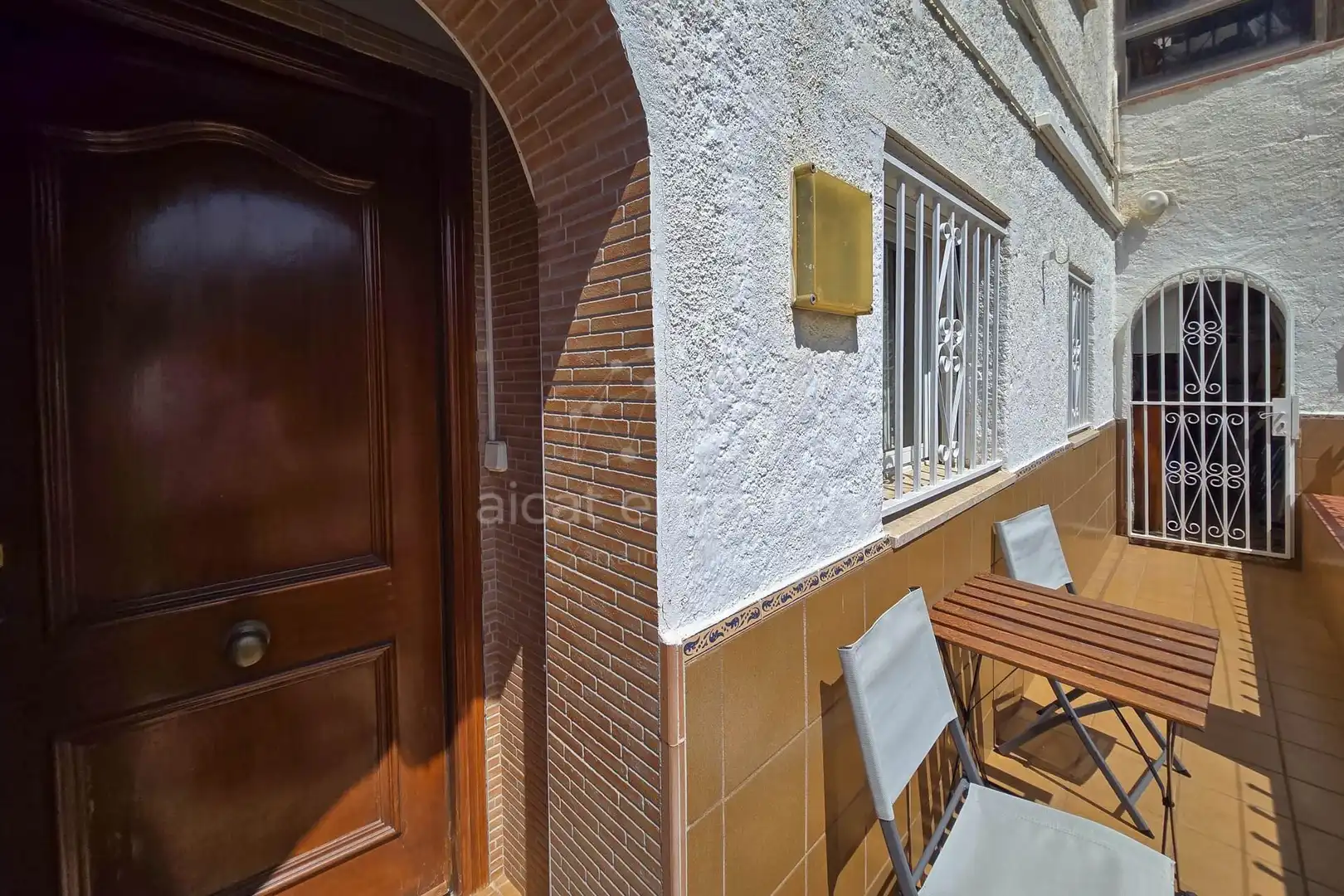 Vista exterior de Apartament en venda en Roses amb Calefacció, Terrassa i Traster