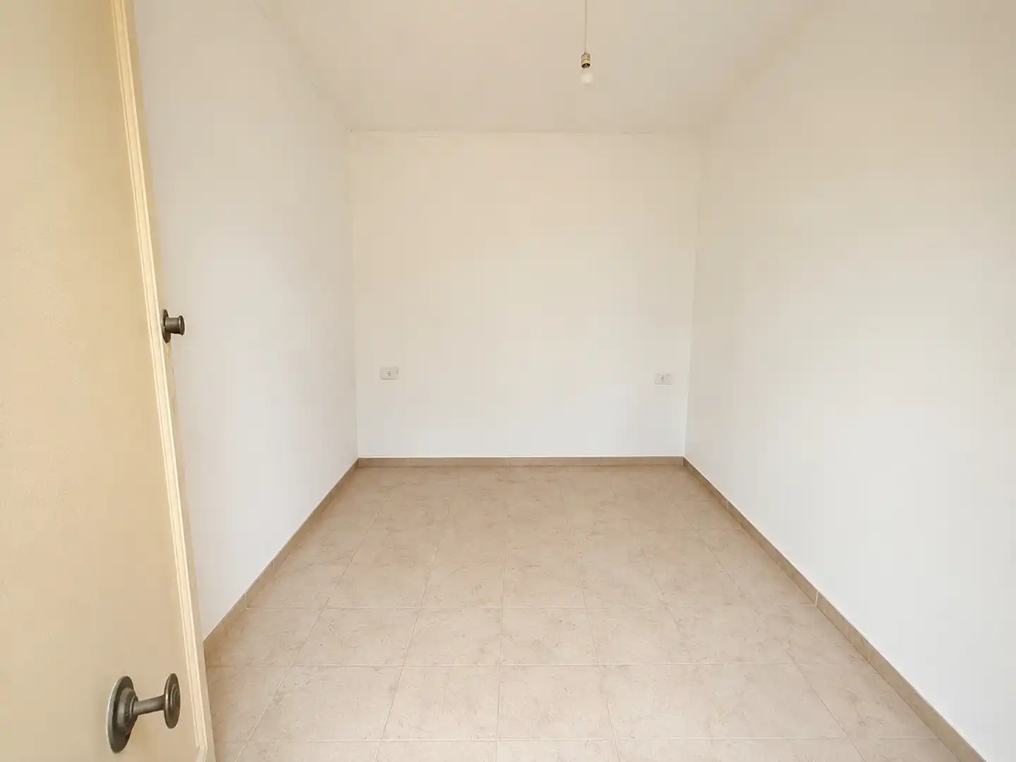 Dormitori de Casa adosada en venda en Almazora / Almassora amb Terrassa i Traster