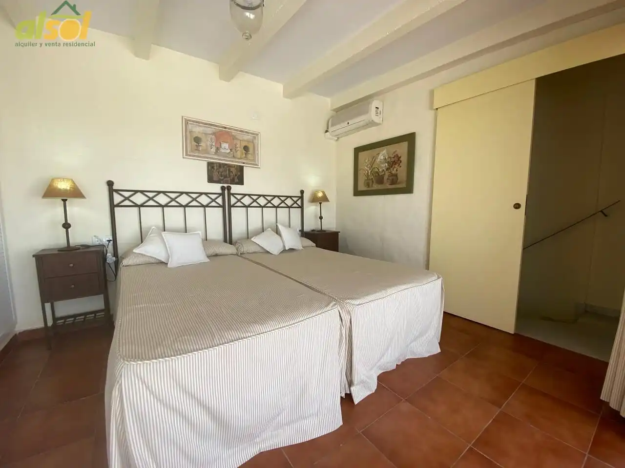Bedroom of Attic for sale in Rota  with Air Conditioner, Terrace and Storage room