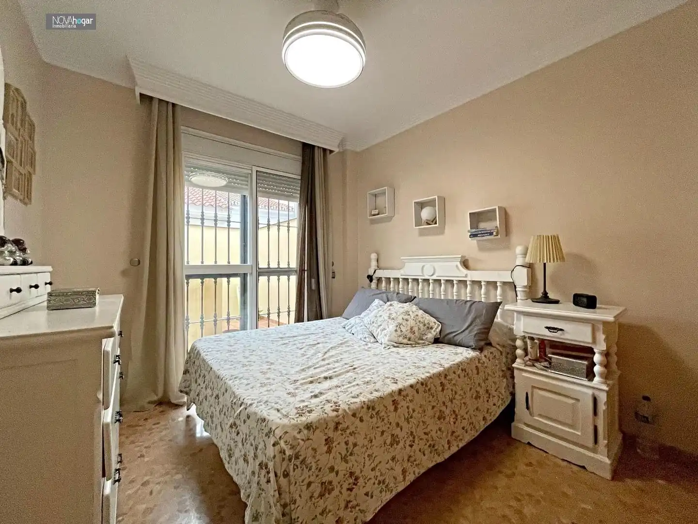 Habitación de Casa adosada en venta en Estación de Cártama