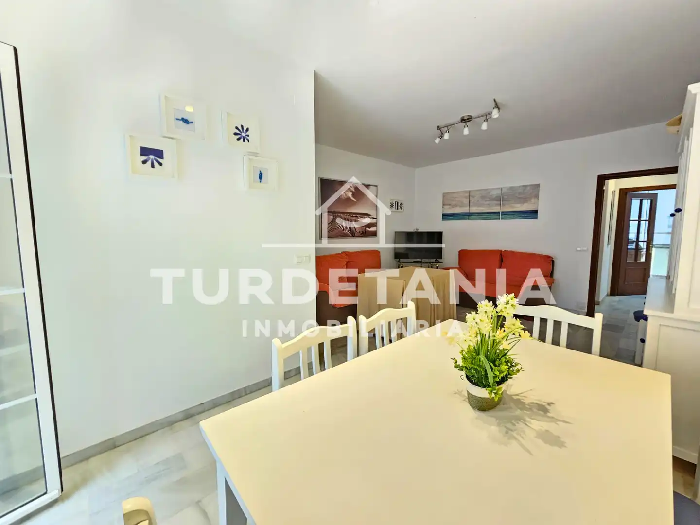 Ground floor for sale in V Centenario - Piletas - Capuchinos