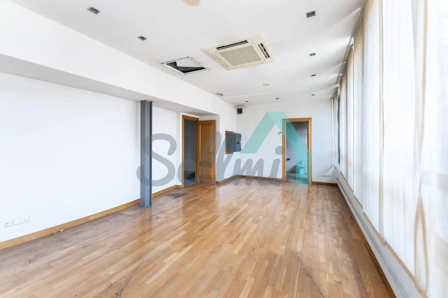 Flat for sale in Oviedo   with Parquet flooring