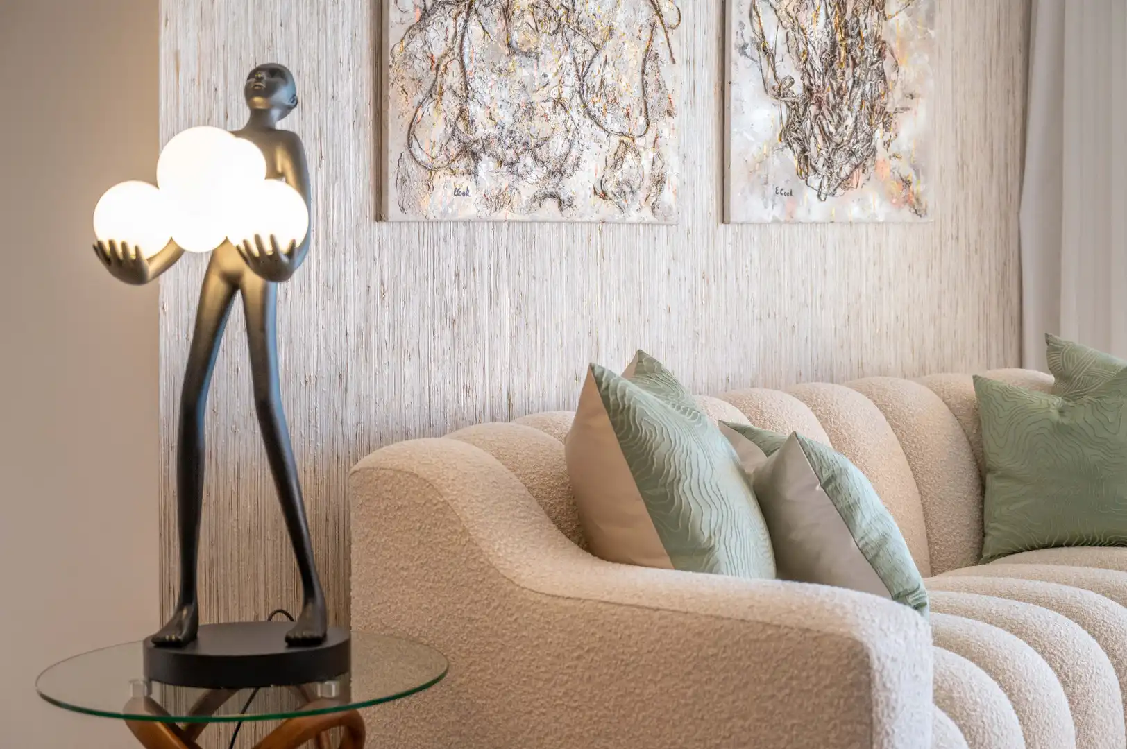 Sala d'estar de Apartament en venda en Marbella amb Aire condicionat, Terrassa i Piscina