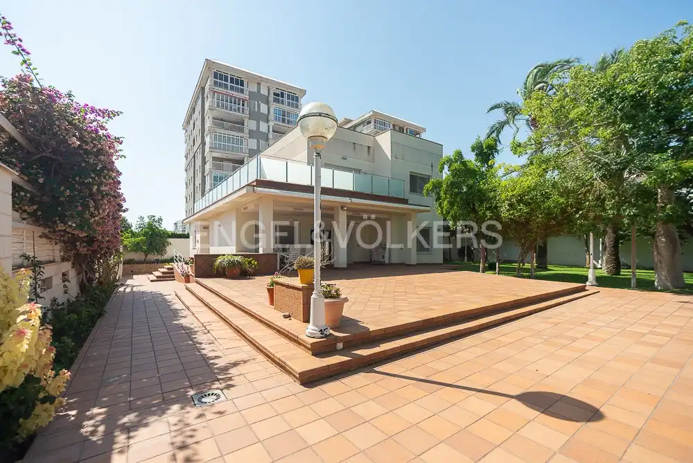 Terrassa de Casa o xalet en venda en Benicasim / Benicàssim amb Calefacció, Jardí privat i Terrassa