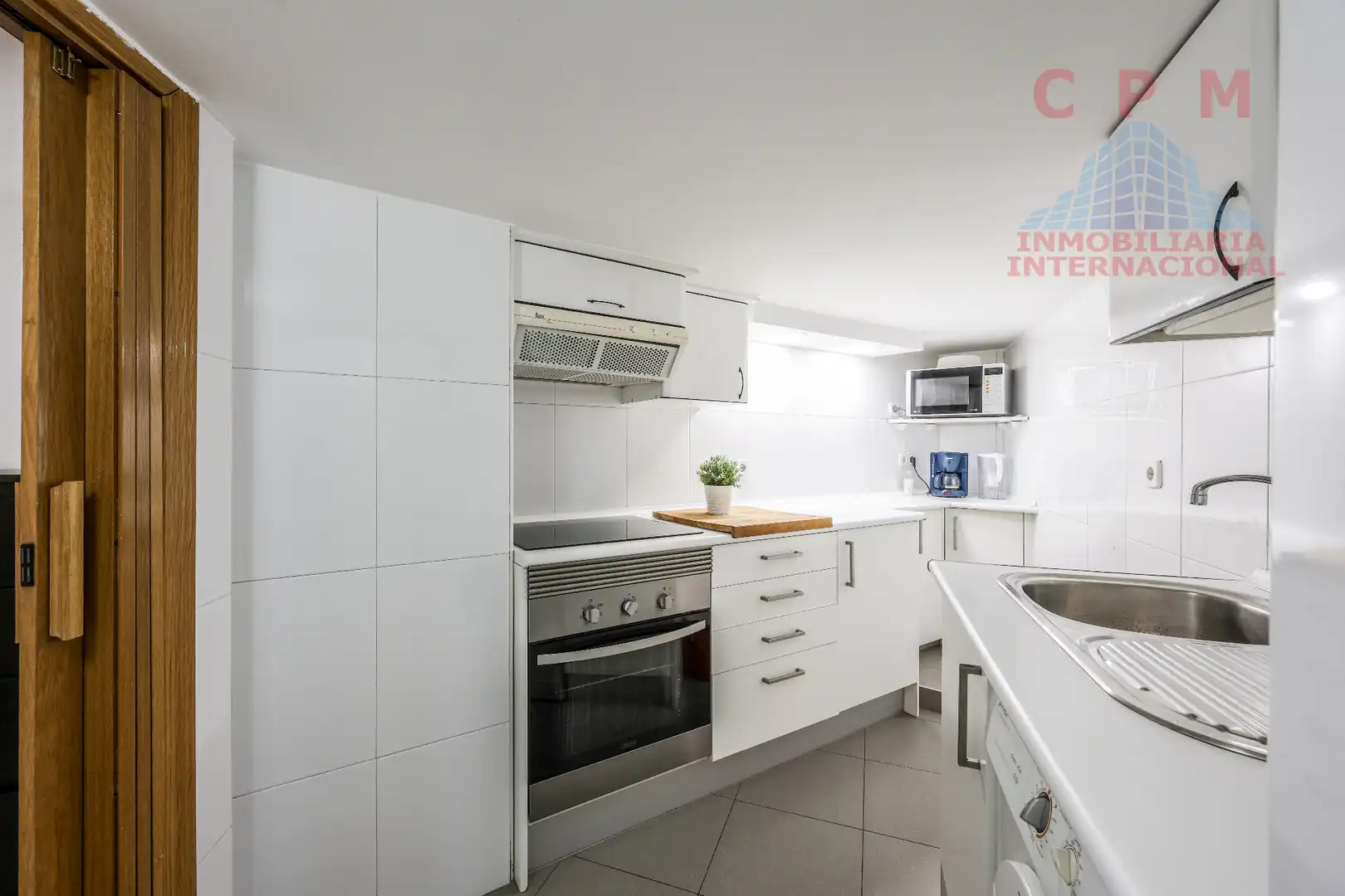 Cuina de Àtic de lloguer en Madrid amb Aire condicionat, Calefacció i Parquet