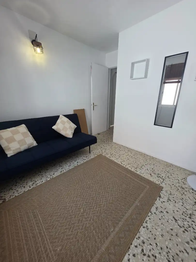 Sala d'estar de Pis de lloguer en El Rosario amb Terrassa, Moblat i Forn