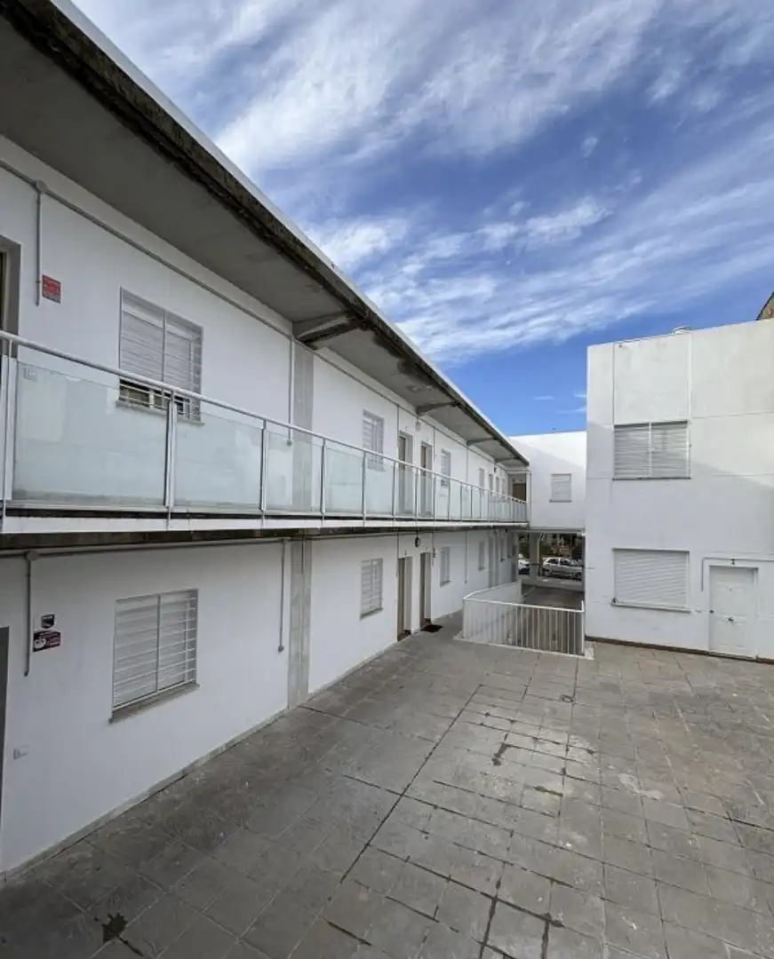 Vista exterior de Pis en venda en La Pañoleta