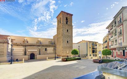 Vista exterior de Casa adosada en venda en Motril amb Aire condicionat i Terrassa