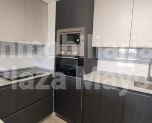 Kitchen of Flat to rent in Salamanca Capital  with Heating, Private garden and Swimming Pool